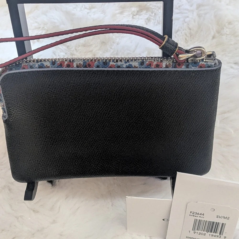 Coach Corner Zip Wristlet Black Crossgrain Leather Floral Trim Strap